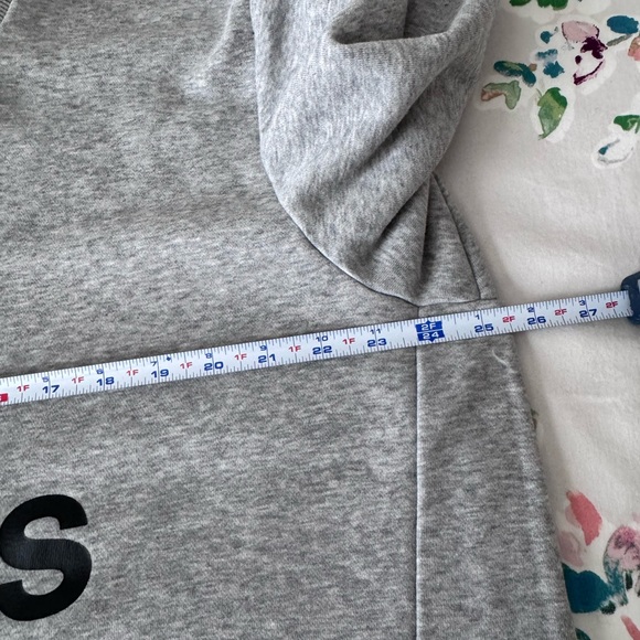 Adidas Crewneck Gray Sweatshirt - Size XL - Picture 6 of 8